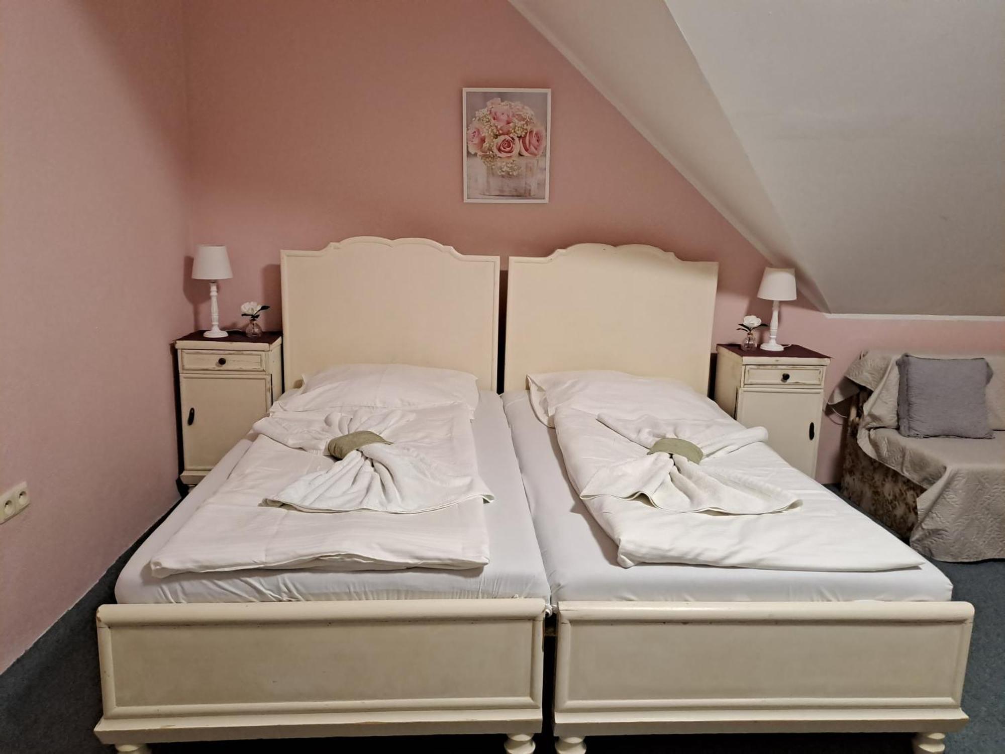 Hotel Kamenny Vrch Chomutov Camera foto